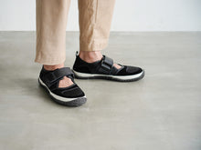 Load image into Gallery viewer, SPINGLE MOVE SPM-1010 Black