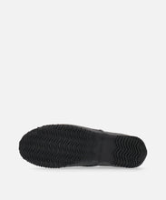 Load image into Gallery viewer, Japanese handcrafted Spingle SP 1044 Black leather shoes with abrasion resistant sole and sleek silhouette