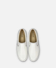 Load image into Gallery viewer, Japanese handcrafted Spingle SP 1059 White leather shoes with abrasion resistant sole and sleek silhouette