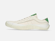 Load image into Gallery viewer, Japanese handcrafted Spingle SP 107IL White Green leather shoes with abrasion resistant sole and sleek silhouette