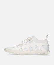 Load image into Gallery viewer, Handmade Japanese SPINGLE SP 1503 White sneakers with unique knit texture and durable sole