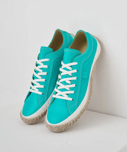 Load image into Gallery viewer, SP-110 Light Green - Spingle Move Manila