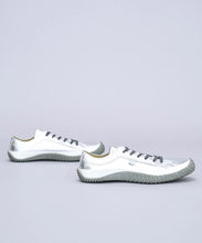 Load image into Gallery viewer, SP-110 Silver - Spingle Move Manila