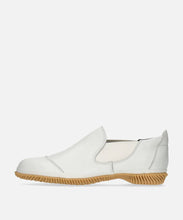 Load image into Gallery viewer, SP-6156 White - Spingle Move Manila