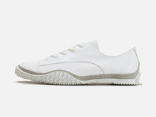 Load image into Gallery viewer, Japanese handcrafted Spingle Move SPM 1001 White kangaroo leather shoes with abrasion resistant sole and sleek silhouette