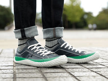 Load image into Gallery viewer, Japanese handcrafted Spingle Move SPM 101 Cow Leather Sneakers Navy with abrasion resistant sole and sleek silhouette