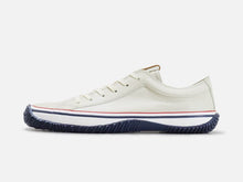 Load image into Gallery viewer, Japanese handcrafted Spingle Move SPM 1020 Ivory kangaroo leather shoes with abrasion resistant sole and sleek silhouette