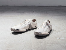 Load image into Gallery viewer, SPINGLE MOVE SPM-168 White Navy - Spingle Move Manila