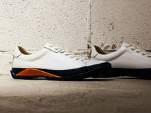 Load image into Gallery viewer, SPINGLE MOVE SPM-170 White - Spingle Move Manila