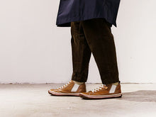 Load image into Gallery viewer, SPINGLE MOVE SPM-442 Light Brown - Spingle Move Manila