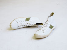 Load image into Gallery viewer, SPINGLE MOVE SPM-443 White/Green
