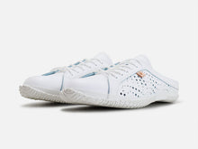 Load image into Gallery viewer, Japanese handcrafted Spingle Move SPM 721 White Blue kangaroo leather shoes with abrasion resistant sole and sleek silhouette
