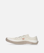 Load image into Gallery viewer, Japanese handcrafted Spingle SP 110 Ivory Green leather shoes with abrasion resistant sole and sleek silhouette
