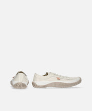 Load image into Gallery viewer, Japanese handcrafted Spingle SP 110 Ivory Green leather shoes with abrasion resistant sole and sleek silhouette
