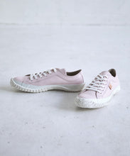 Load image into Gallery viewer, Japanese handcrafted Spingle SP 110 Light Pink kangaroo leather shoes with abrasion resistant sole and sleek silhouette
