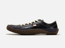 Load image into Gallery viewer, Japanese handcrafted Spingle SP 110 Black leather shoes with abrasion resistant sole and sleek silhouette
