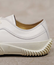 Load image into Gallery viewer, Japanese handcrafted Spingle SP 110 White kangaroo leather shoes with abrasion resistant sole and sleek silhouette
