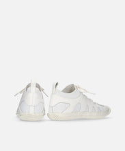 Load image into Gallery viewer, Handmade Japanese SPINGLE SP 1503 White sneakers with unique knit texture and durable sole
