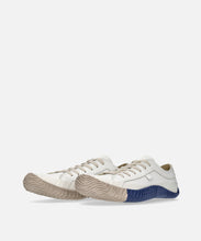 Load image into Gallery viewer, Handmade Japanese SPINGLE SP 187 White Navy sneakers featuring unique two tone rubber sole
