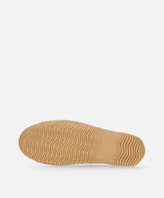 Load image into Gallery viewer, Handmade Japanese SPINGLE SP 211 Red sneakers featuring premium leather and modern design
