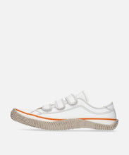 Load image into Gallery viewer, Handmade Japanese SPINGLE SP 211 White sneakers featuring premium leather and modern design
