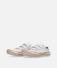 Load image into Gallery viewer, Handmade Japanese SPINGLE SP 211 White sneakers featuring premium leather and modern design
