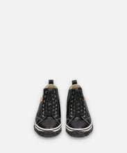 Load image into Gallery viewer, Handmade Japanese SPINGLE SP 442 Black sneakers featuring premium leather and modern design
