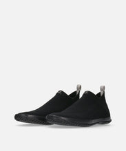 Load image into Gallery viewer, Handmade Japanese SPINGLE SP 528 Black Gray sneakers featuring premium leather and unique sole design
