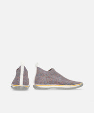 Load image into Gallery viewer, Handmade Japanese SPINGLE SP 528 Multi sneakers featuring premium leather and unique sole design
