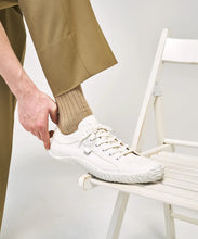 Load image into Gallery viewer, SP-1057 White - Spingle Move Manila
