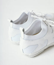 Load image into Gallery viewer, SP-1503 White - Spingle Move Manila
