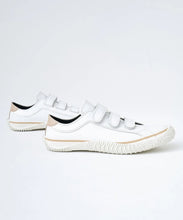 Load image into Gallery viewer, SP-211 White/Beige - Spingle Move Manila
