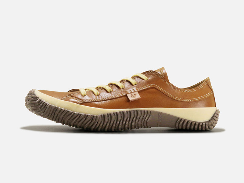 Shop Seasonal Japanese Leather Sneakers – Spingle